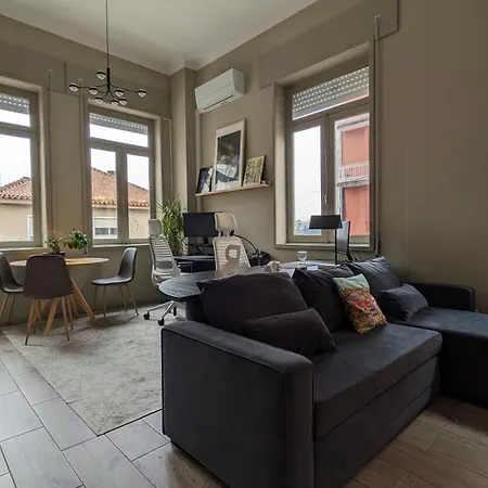 Apartment Dvnest - Premium 1br With River View! Porto